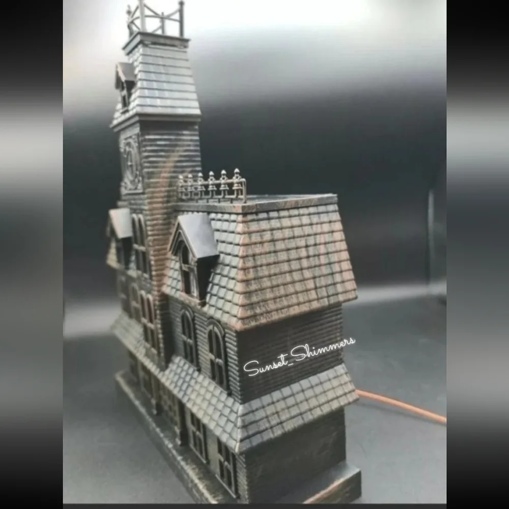Halloween Haunted House Mansion Color Changing LED Lights & Sound Ghosts Cat New